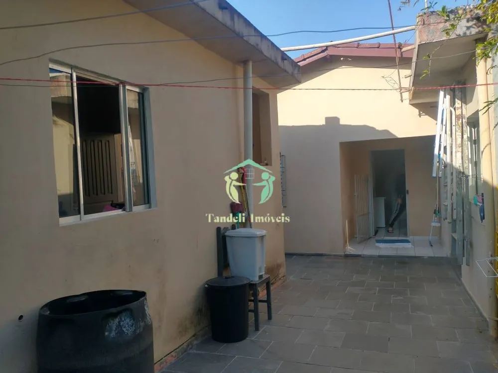 Casa, 2 quartos, 162 m² - Foto 1