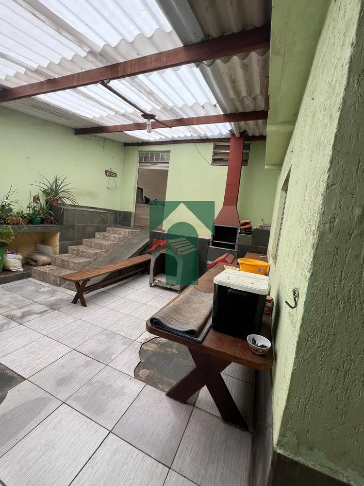 Casa, 4 quartos, 200 m² - Foto 1