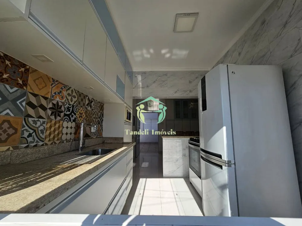 Sobrado, 3 quartos, 174 m² - Foto 6
