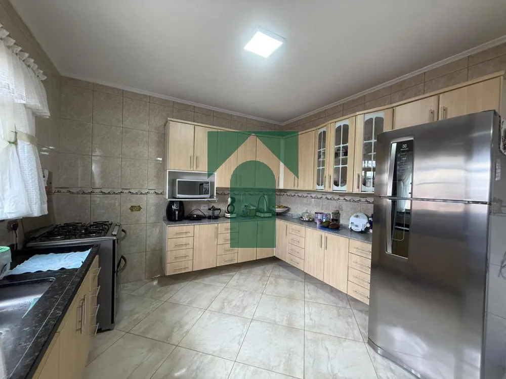 Sobrado, 3 quartos, 198 m² - Foto 4