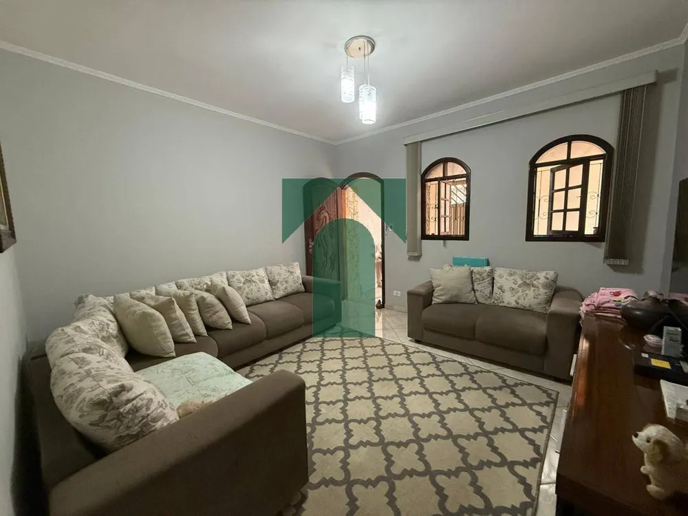 Sobrado, 3 quartos, 198 m² - Foto 1