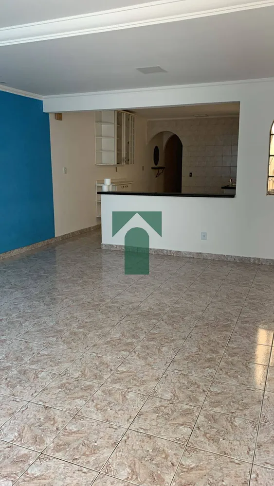 Casa, 3 quartos, 140 m² - Foto 3