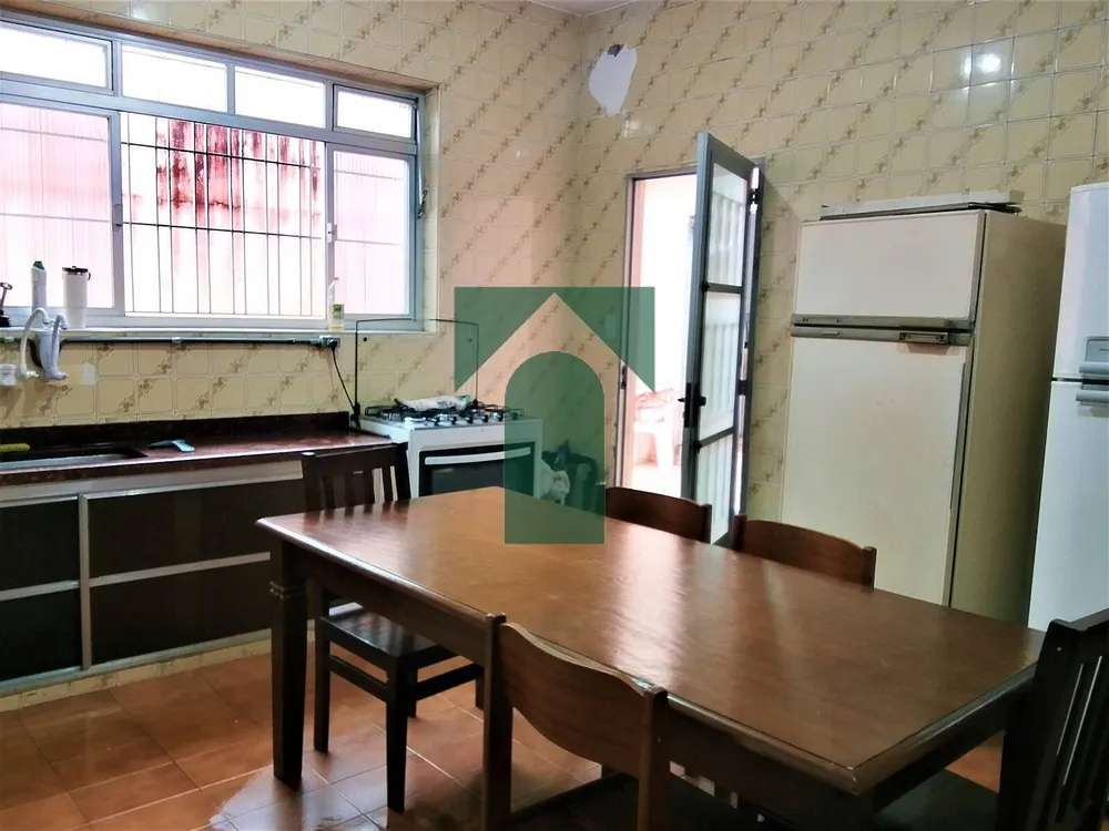 Casa, 3 quartos, 144 m² - Foto 2