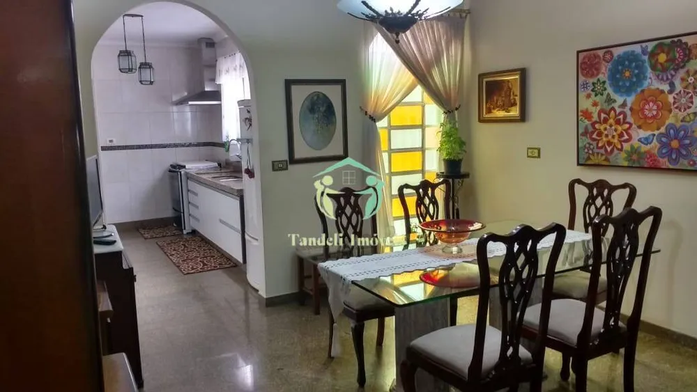 Sobrado, 3 quartos, 240 m² - Foto 2