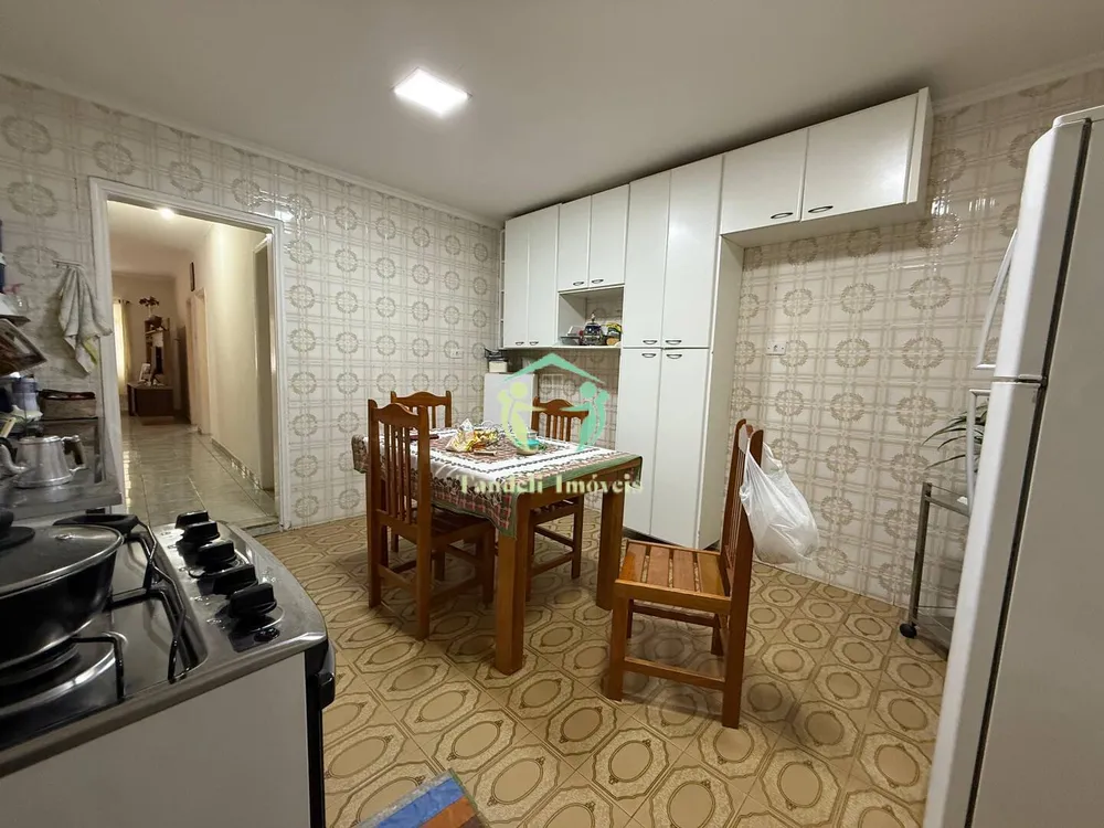 Sobrado, 5 quartos, 300 m² - Foto 1