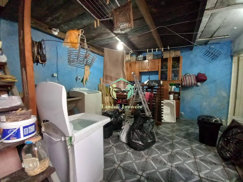 Sobrado, 8 quartos, 200 m² - Foto 1