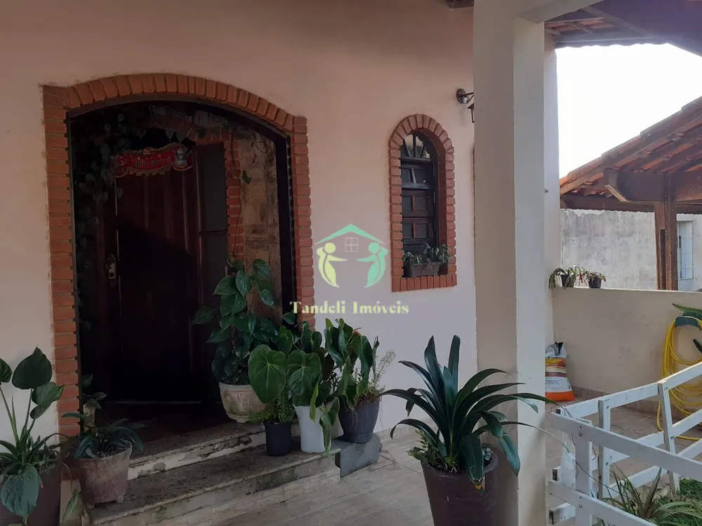 Sobrado, 3 quartos, 248 m² - Foto 2