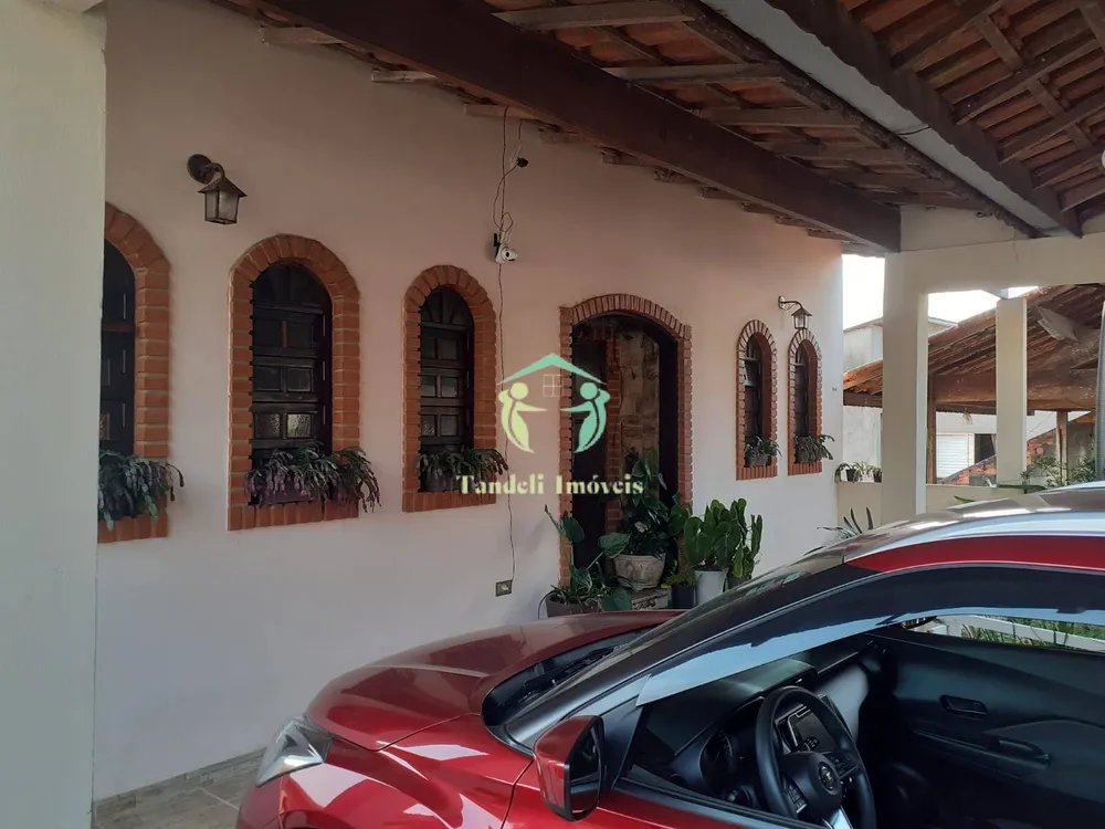 Sobrado, 3 quartos, 248 m² - Foto 1
