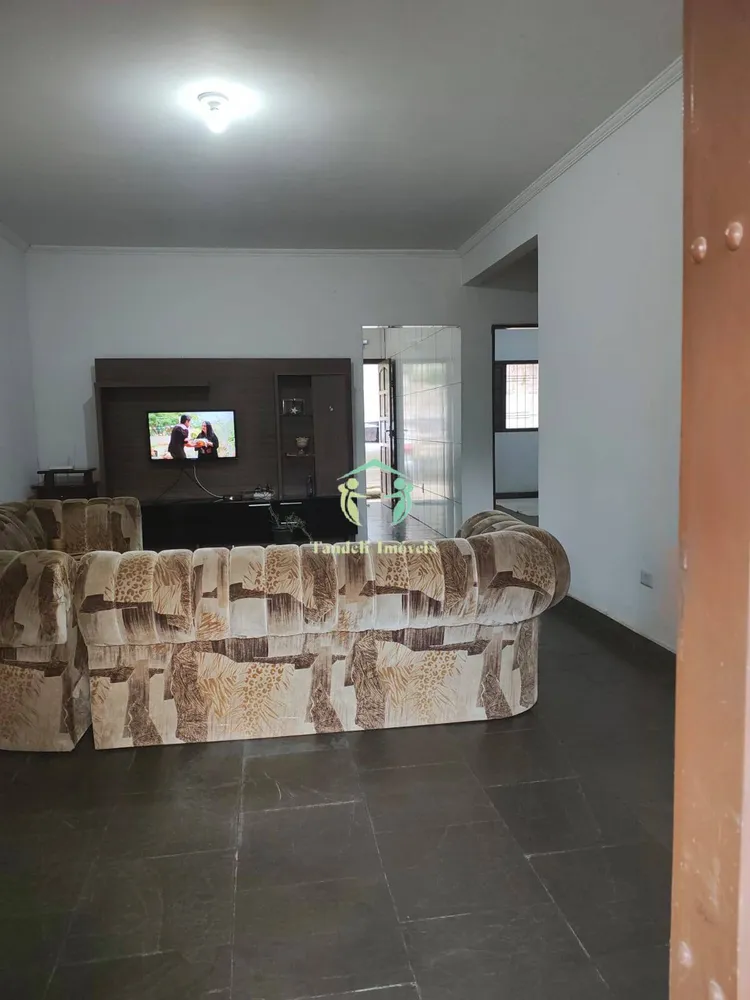 Casa, 2 quartos, 1050 m² - Foto 1