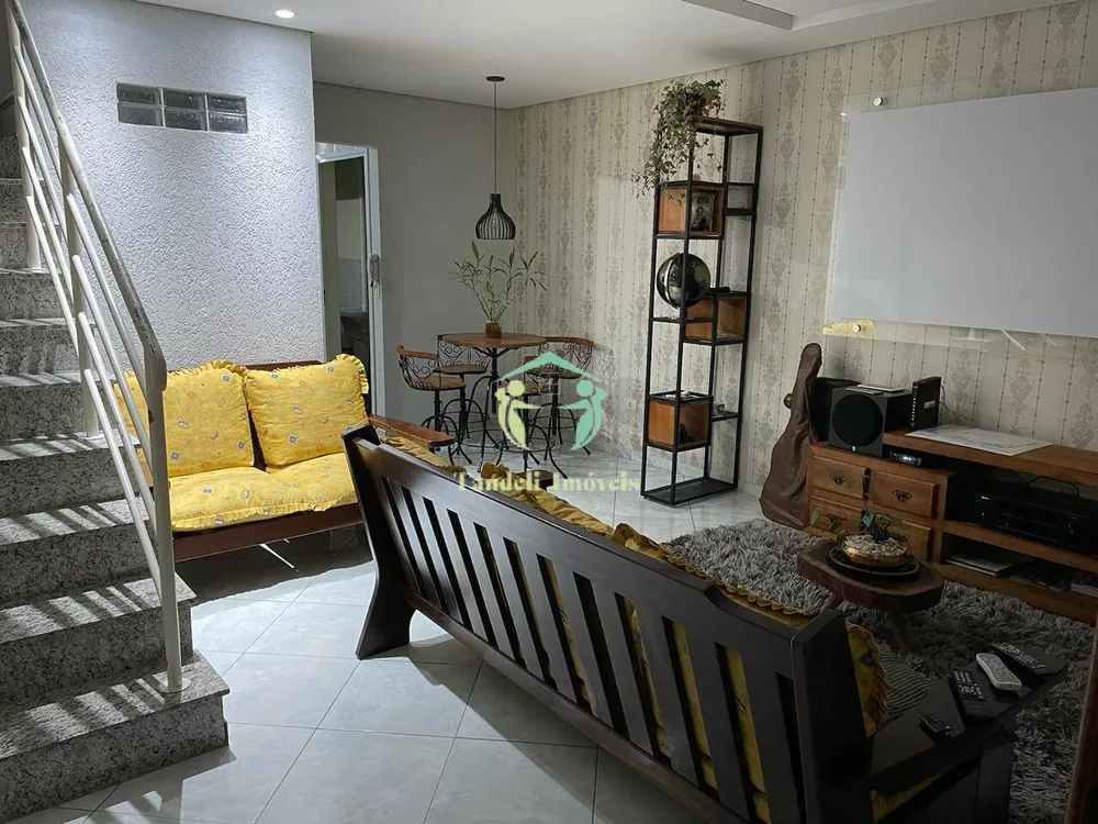 Sobrado, 2 quartos, 77 m² - Foto 1