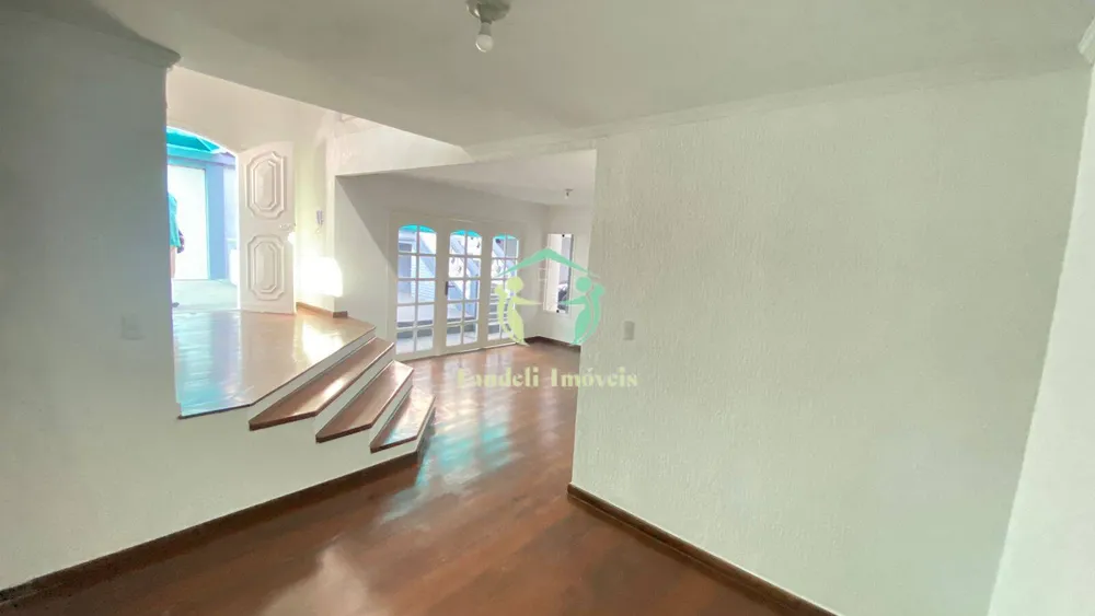 Sobrado, 3 quartos, 373 m² - Foto 2