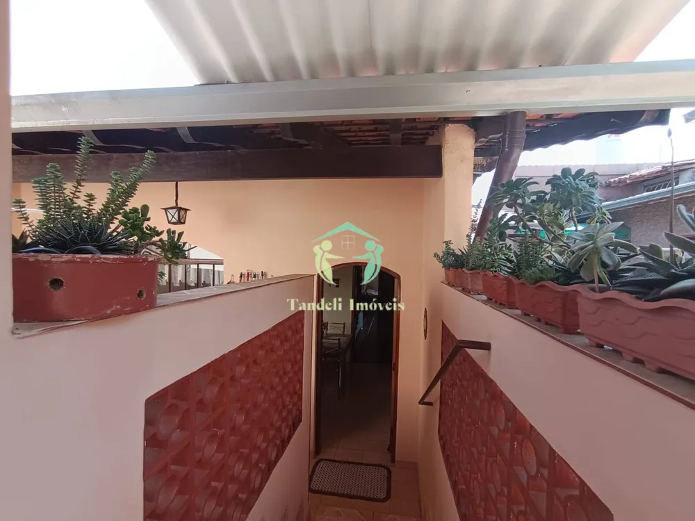 Sobrado, 4 quartos, 196 m² - Foto 13