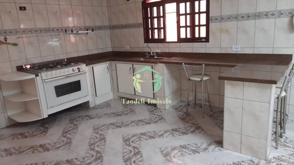 Sobrado, 3 quartos, 245 m² - Foto 2