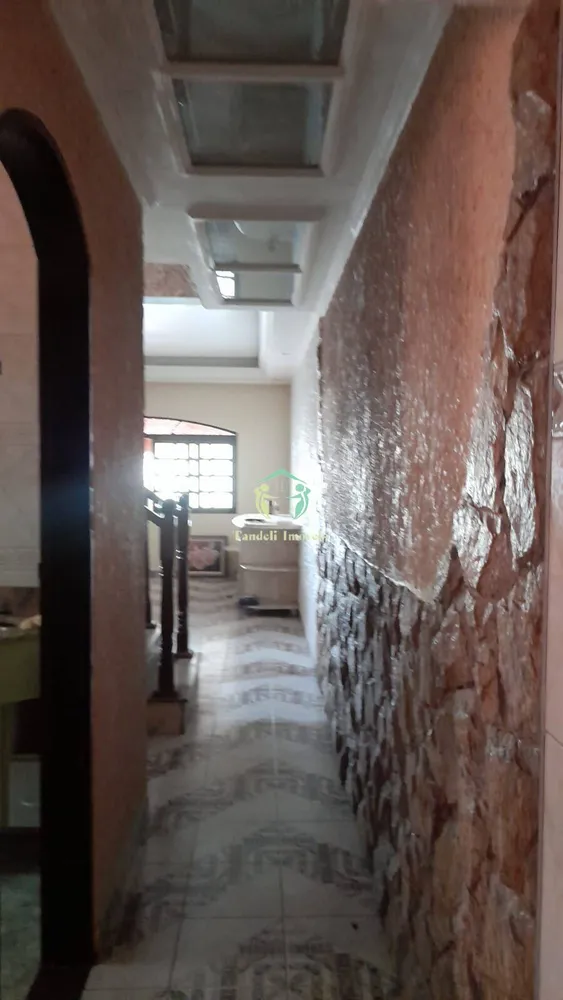 Sobrado, 3 quartos, 245 m² - Foto 4