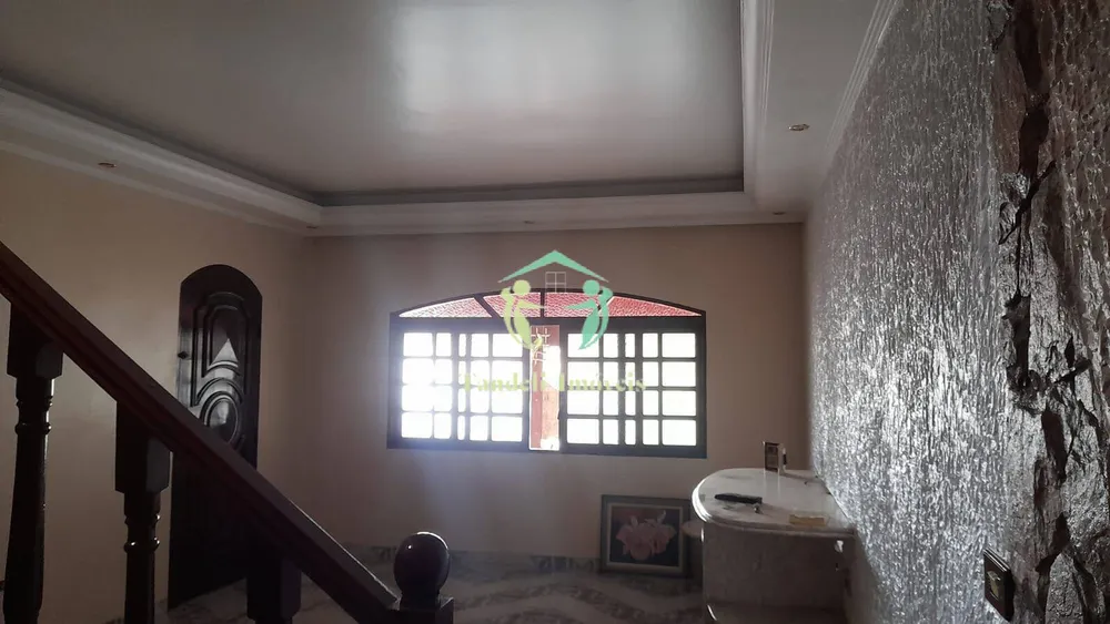 Sobrado, 3 quartos, 245 m² - Foto 3