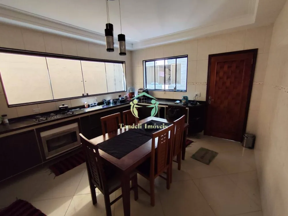 Sobrado, 2 quartos, 191 m² - Foto 2