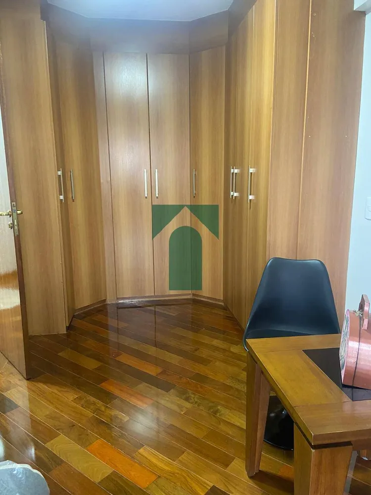 Apartamento, 3 quartos, 130 m² - Foto 11