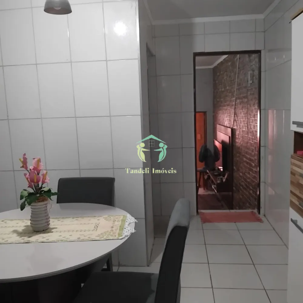 Casa, 4 quartos, 167 m² - Foto 2