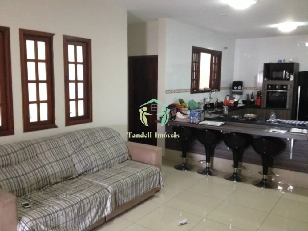 Casa, 2 quartos, 237 m² - Foto 2