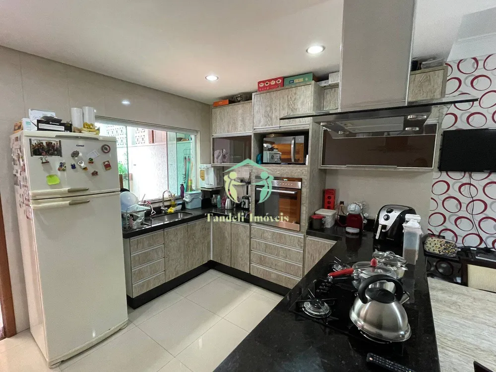 Sobrado, 33 quartos, 250 m² - Foto 5