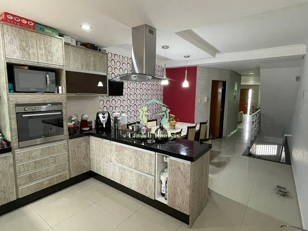Sobrado, 33 quartos, 250 m² - Foto 4