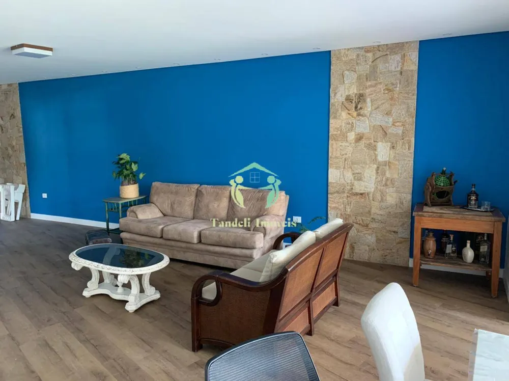 Apartamento, 3 quartos, 220 m² - Foto 3