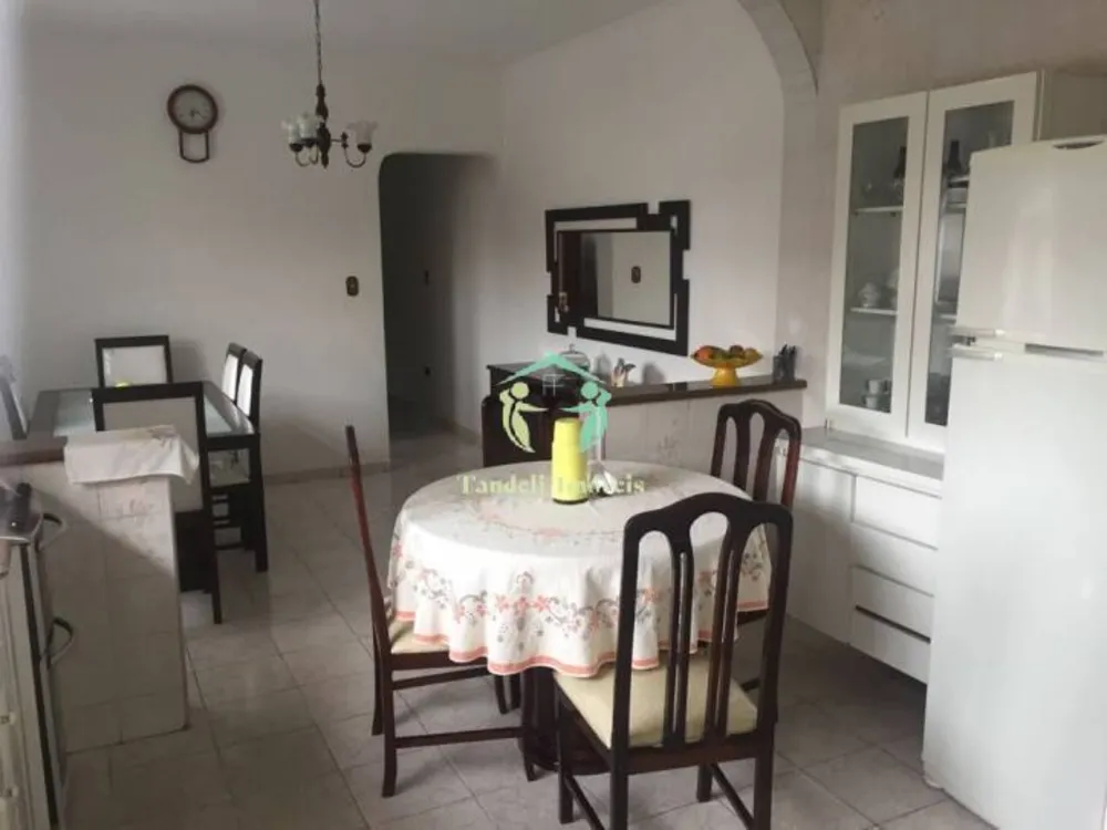 Sobrado, 3 quartos, 500 m² - Foto 1