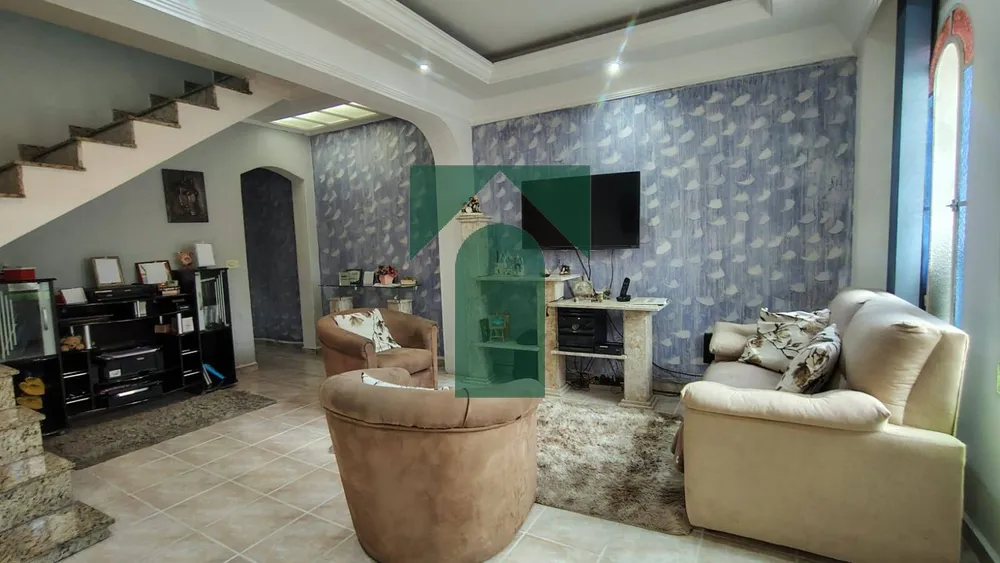 Sobrado, 3 quartos, 227 m² - Foto 1