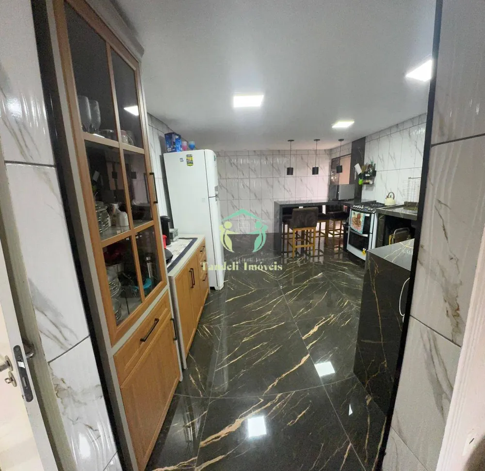 Sobrado, 2 quartos, 300 m² - Foto 8