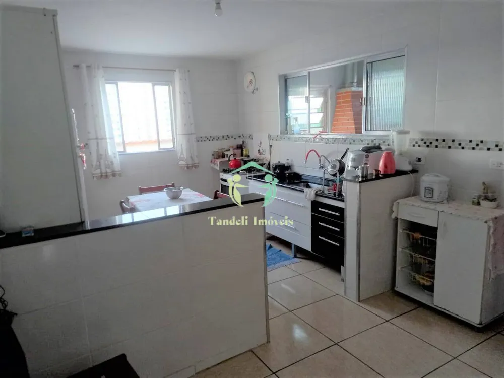 Casa, 3 quartos, 260 m² - Foto 1