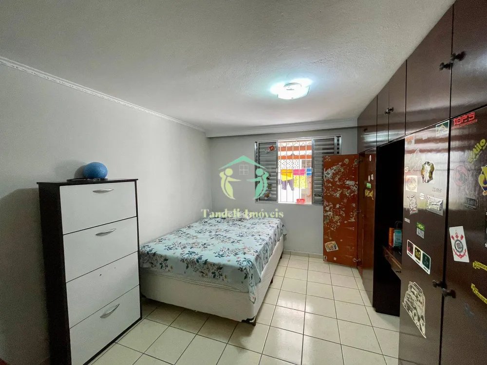 Casa, 3 quartos, 229 m² - Foto 8