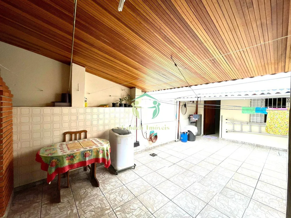 Casa, 3 quartos, 229 m² - Foto 12