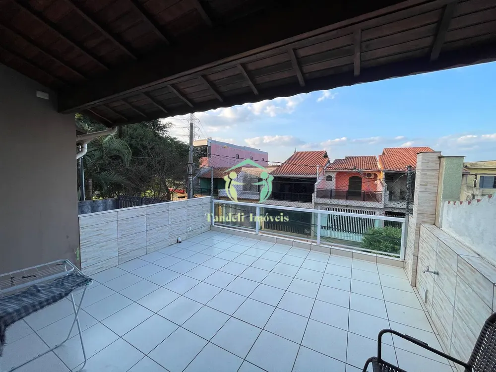 Sobrado, 3 quartos, 202 m² - Foto 1