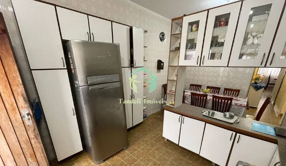 Casa, 3 quartos, 165 m² - Foto 3