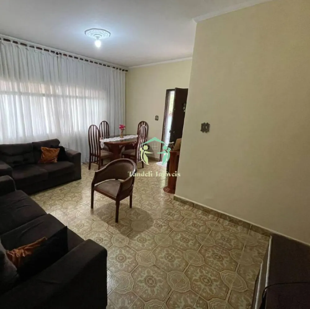 Casa, 3 quartos, 165 m² - Foto 2