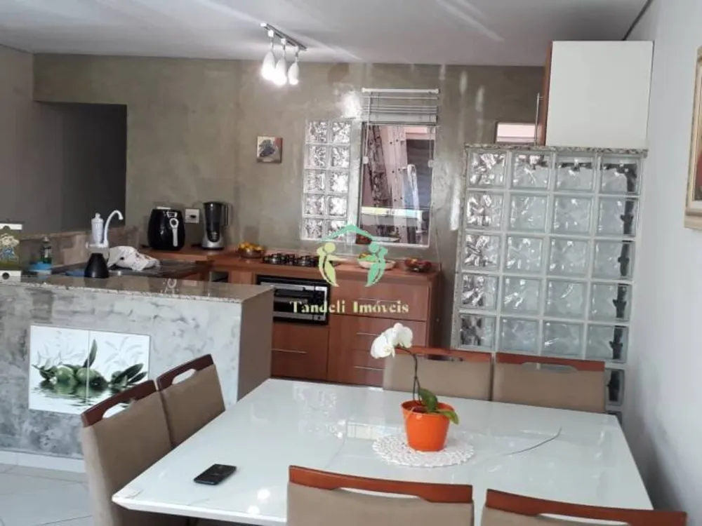 Sobrado, 3 quartos, 140 m² - Foto 1