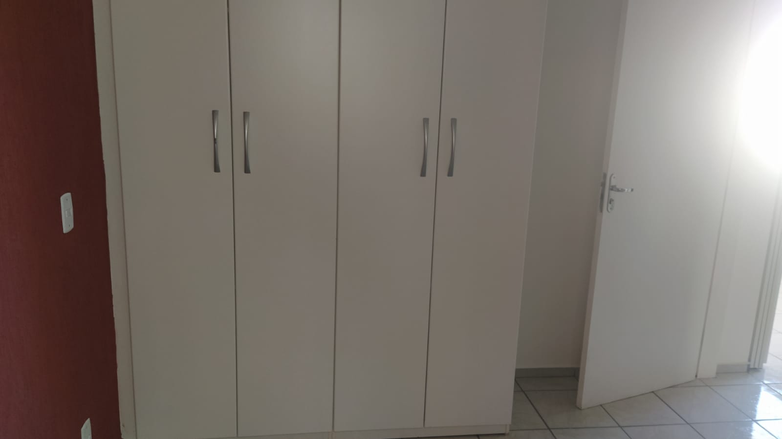 Apartamento à venda com 2 quartos, 60m² - Foto 2