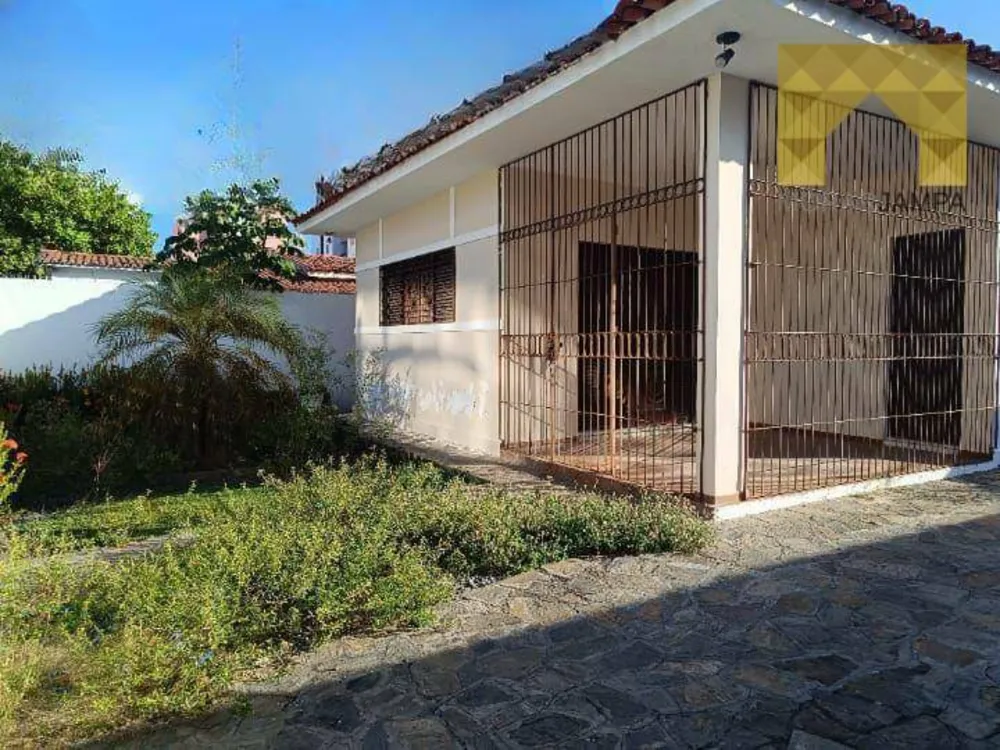 Casa, 3 quartos, 315 m² - Foto 1