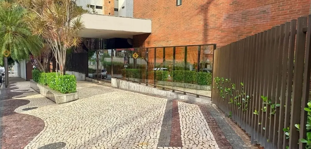 Apartamento, 4 quartos, 220 m² - Foto 1