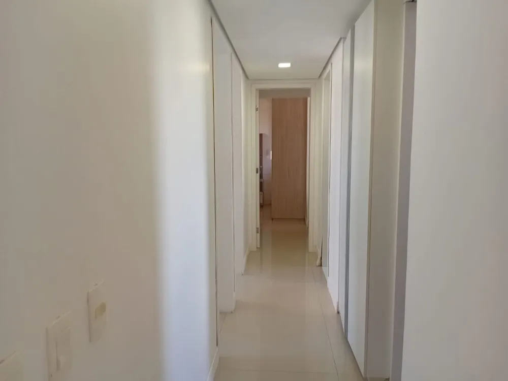 Apartamento, 3 quartos, 140 m² - Foto 1