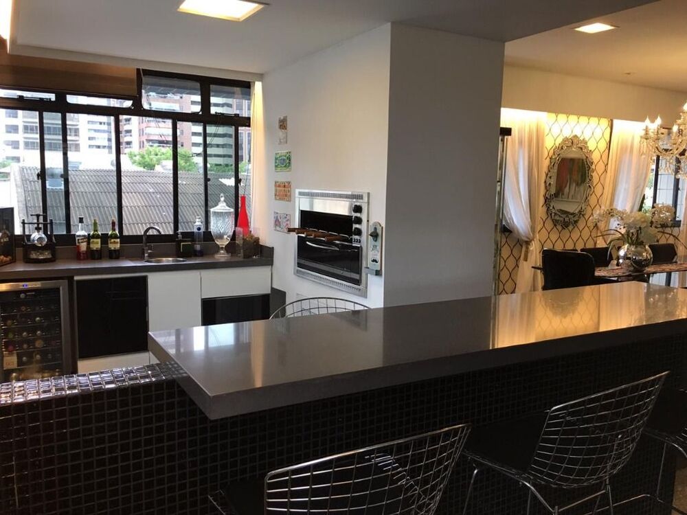 Apartamento, 4 quartos, 260 m² - Foto 1