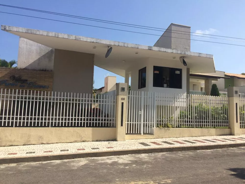 Casa de Condomínio à venda com 5 quartos, 259m² - Foto 1