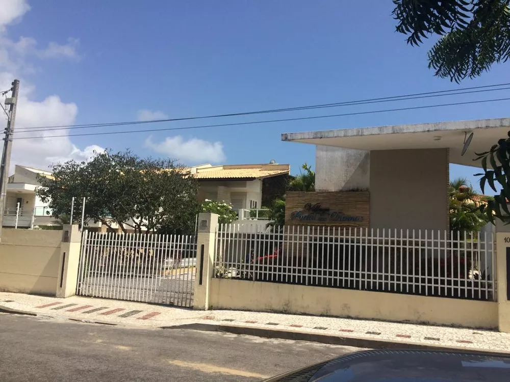 Casa de Condomínio à venda com 5 quartos, 259m² - Foto 2