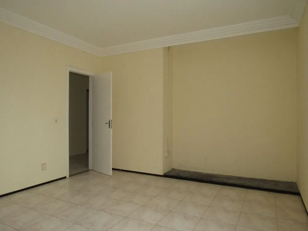 Casa, 5 quartos, 490 m² - Foto 1