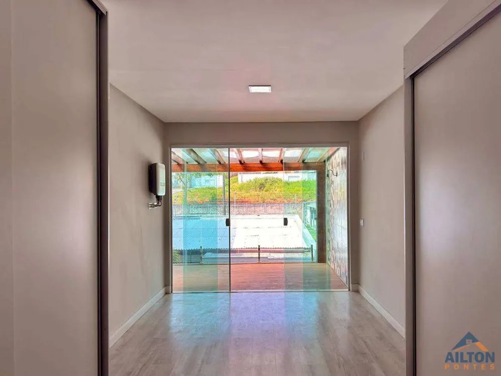 Casa, 4 quartos, 220 m² - Foto 15