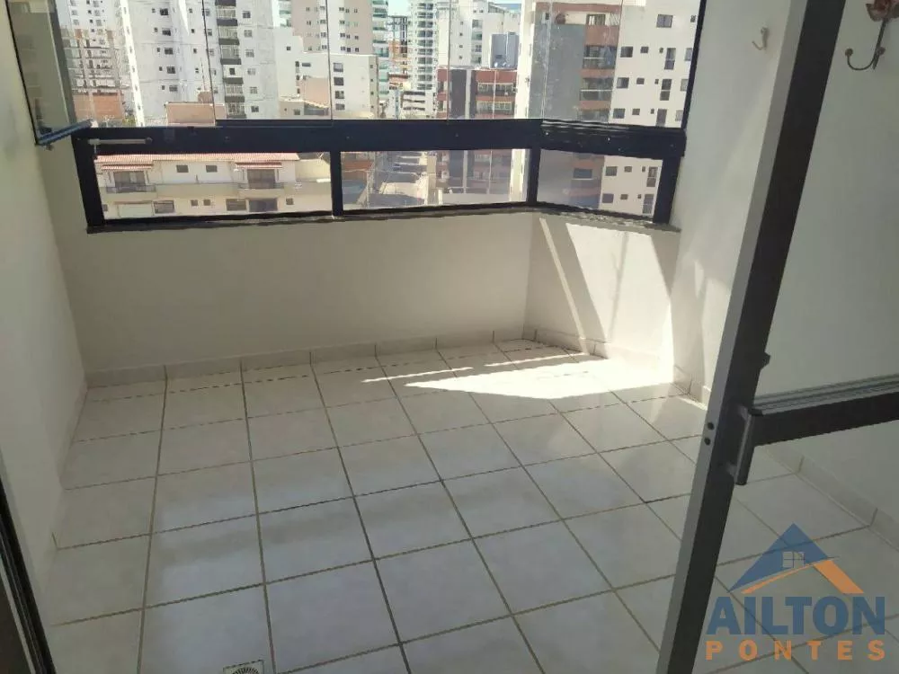 Apartamento à venda com 1 quarto, 55m² - Foto 3