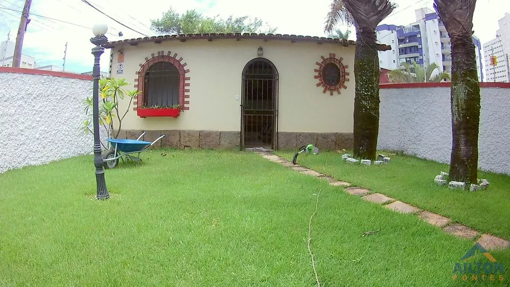 Casa, 3 quartos, 1800 m² - Foto 1