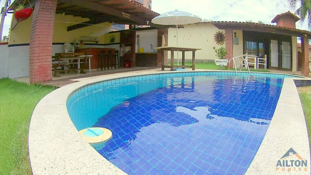 Casa, 3 quartos, 1800 m² - Foto 2
