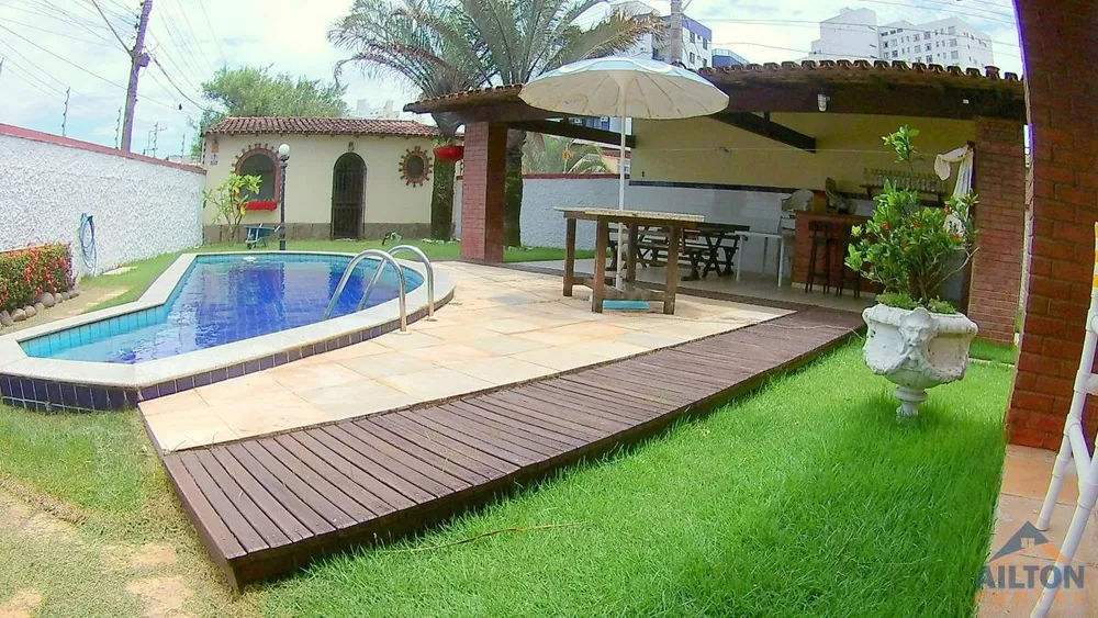 Casa, 3 quartos, 1800 m² - Foto 1