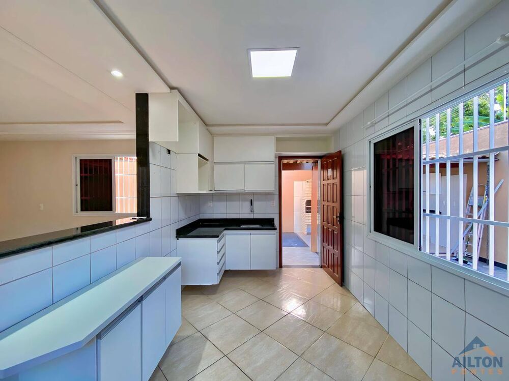 Casa, 3 quartos, 104 m² - Foto 4